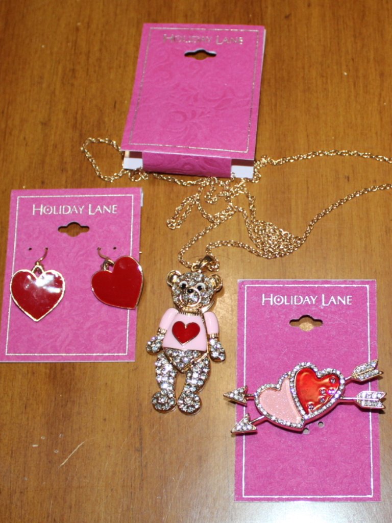 Nwt Holiday Lane Crystal Bear Necklace, Earrings And Brooch Set! Cute!!